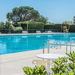 Cannes Marina Residence - Appart Hotel Mandelieu